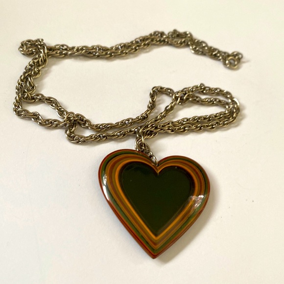 Jewelry - Glass Heart Necklace